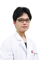 大阪市立大学医学部附属病院 管理栄養士 藤本浩毅先生